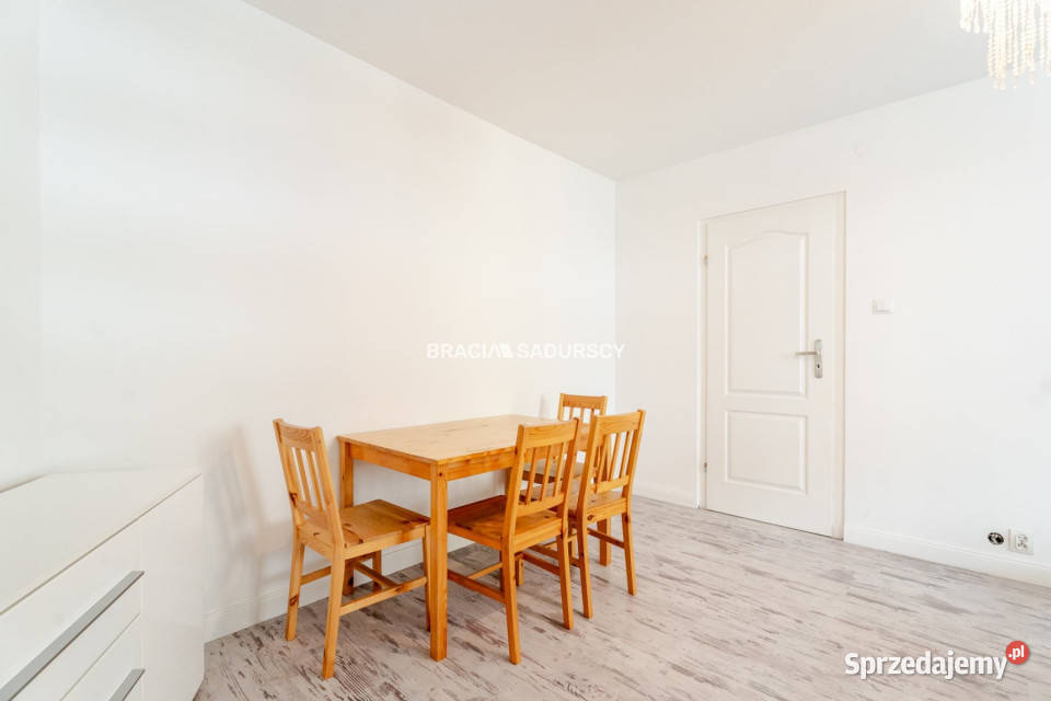 Sprzedam mieszkanie Kraków Bociana 4413m2 2 Piętro 2 sprzedam