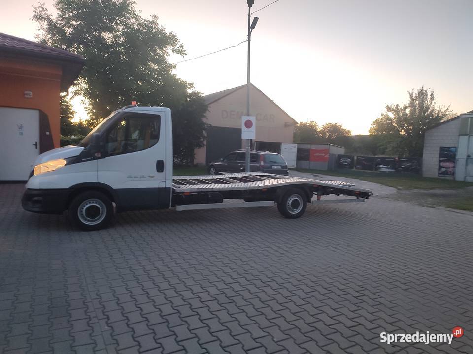 Iveko 35 s 18 laweta holownik pomoc drogowa Radzyń Podlaski