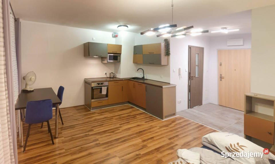 Wyposażona Kawalerka 3031 plus piwnica 207 Kraków