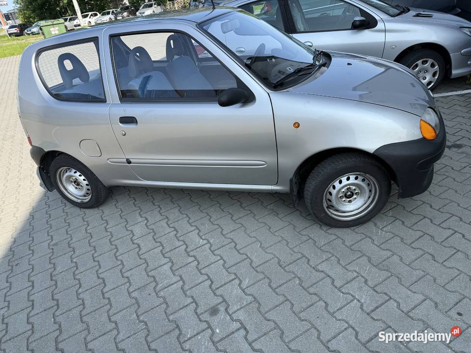 Sprzedam FIAT Seicento 900sx 2001 sal Iwłaść benzyna Krosno
