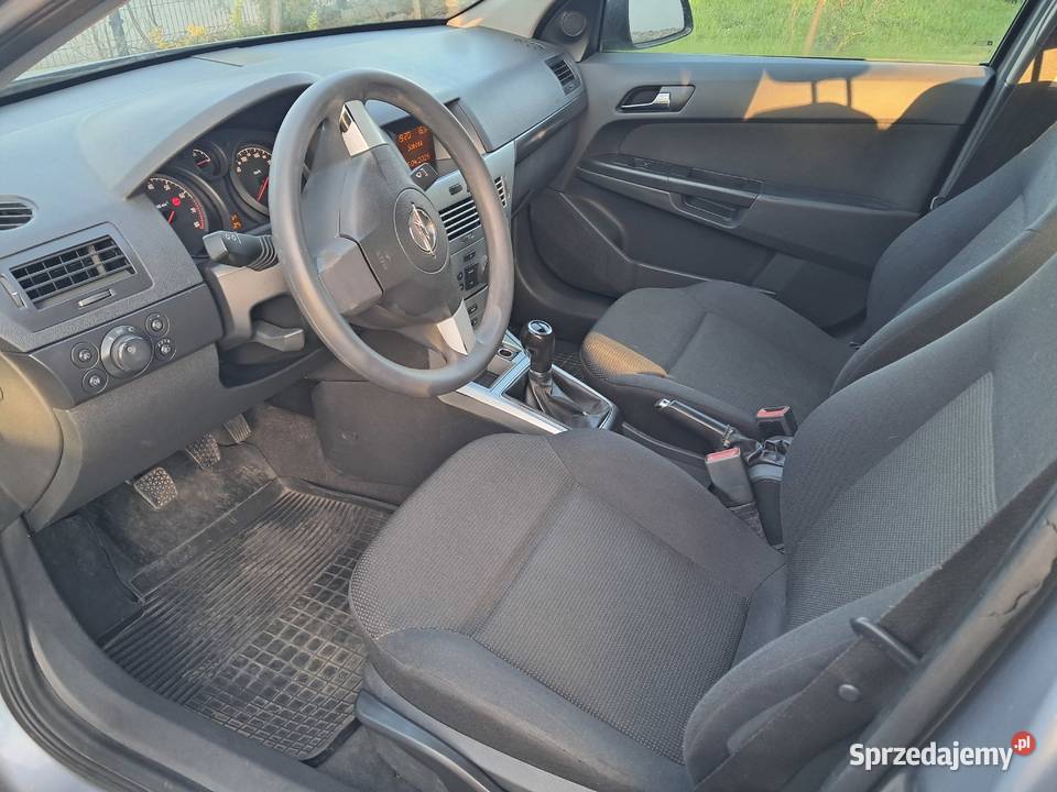 Opel Astra 2009 14 Zadbany 90KM Zawiercie sprzedam