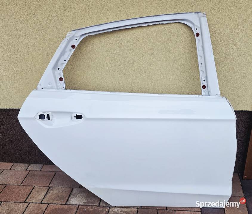 Drzwi prawy tył Ford Mondeo MK5 liftback 2016 Zawiercie