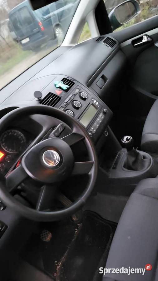 Volkswagen Touran 20 TDI 140 140KM Szydłowiec