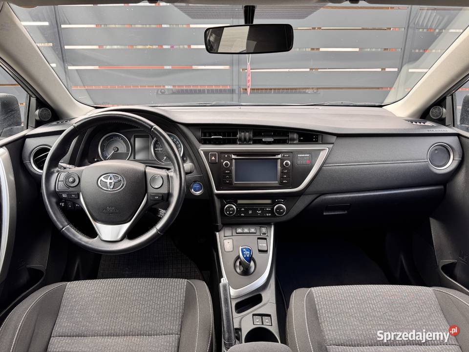 Toyota Auris 18 Hybryda Hak hybryda małopolskie Kraków