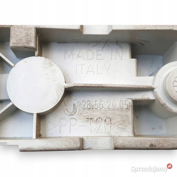 LAMPA PRAWA Volvo V40 I LIFT 19992004 tylna osobowe Chełm