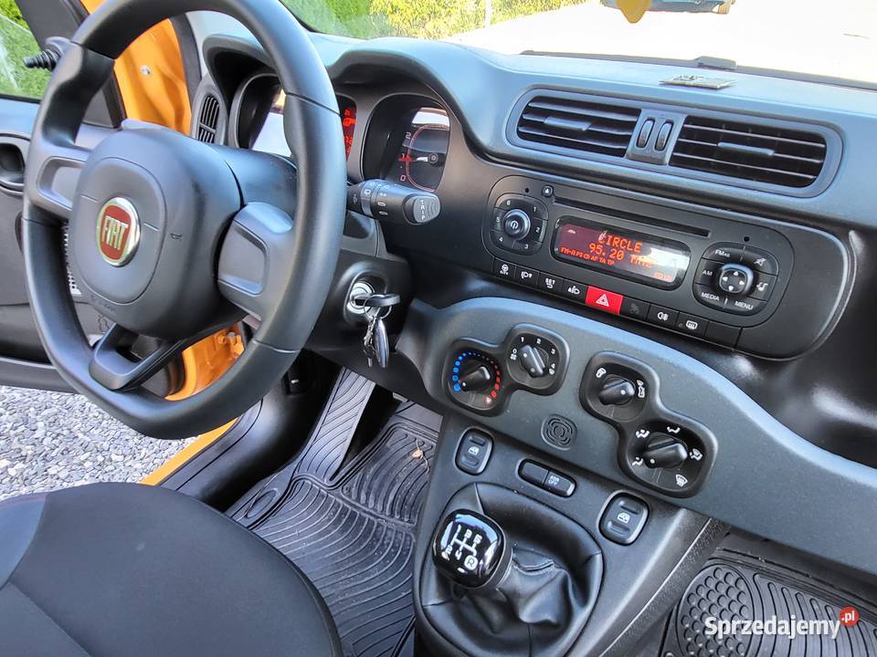 Fiat panda 12 70Salon zadbany autoalarm Ostrowiec Świętokrzyski