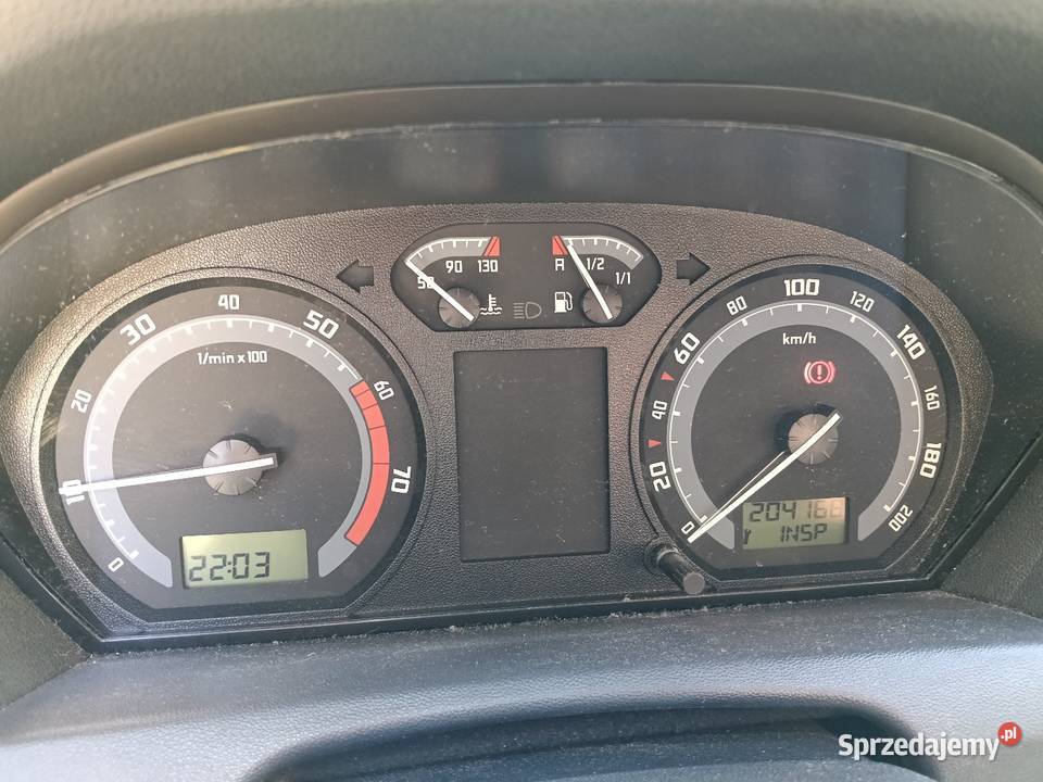 Skoda Fabia lift 14 benz klima hak alufelgi tour Rakowiec sprzedam