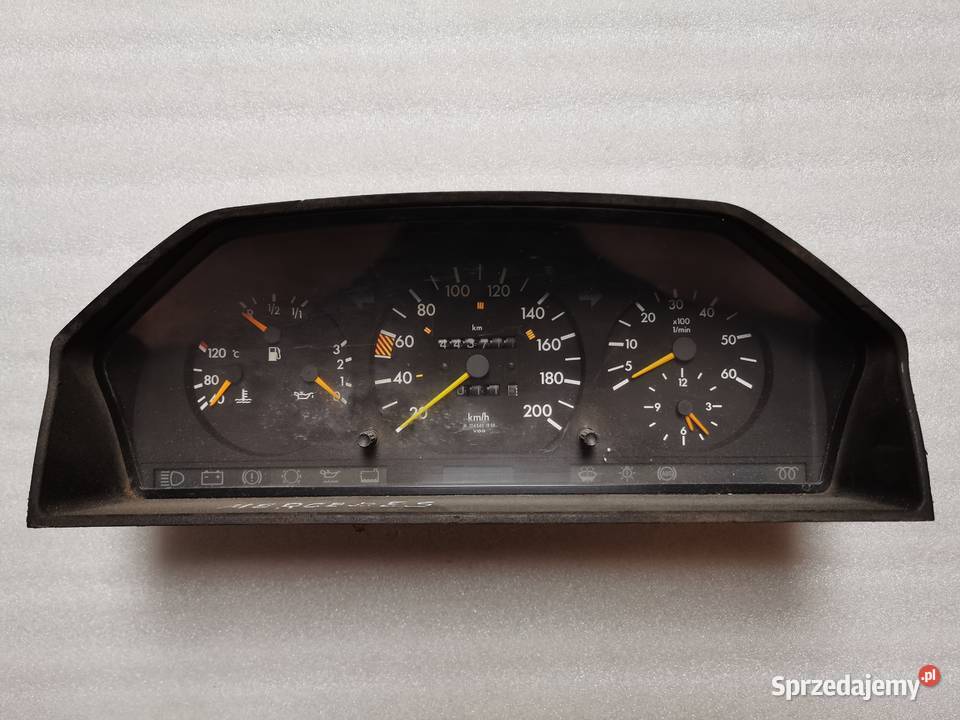 Licznik Zegary Wskaźniki Mercedes S124 W124 250D osobowe Liczniki i zegary mazowieckie Wyszków