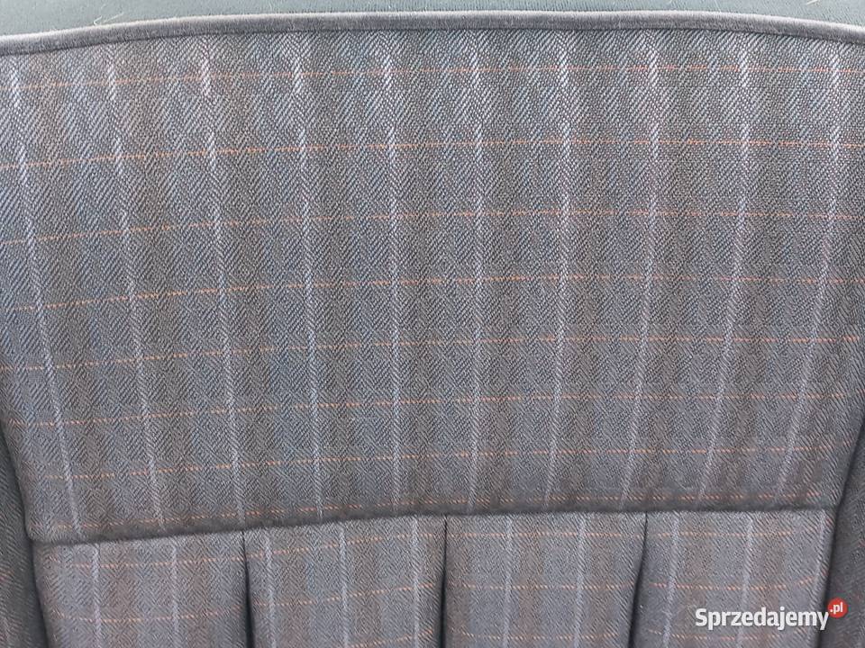 MERCEDES W124 FOTEL PASARZERA CZARNA KRATKA Sawin