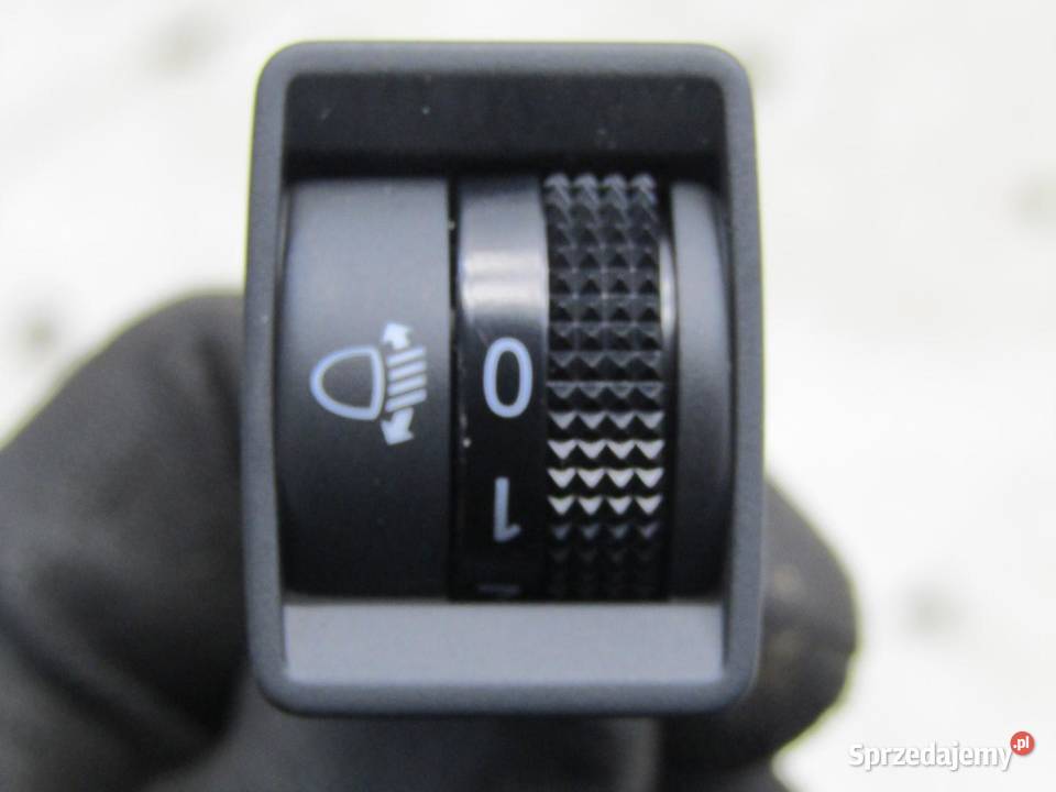 PRZYCISK PRZEŁĄCZNIK REGULACJI WYSKJOŚCI ŚWIATEŁ