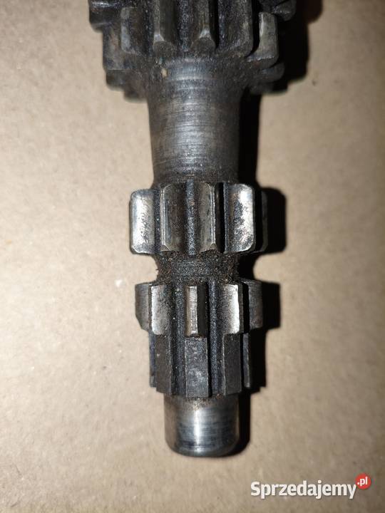 Wał skrzyni biegów że wstecznym biegiem Dniepr Leszno