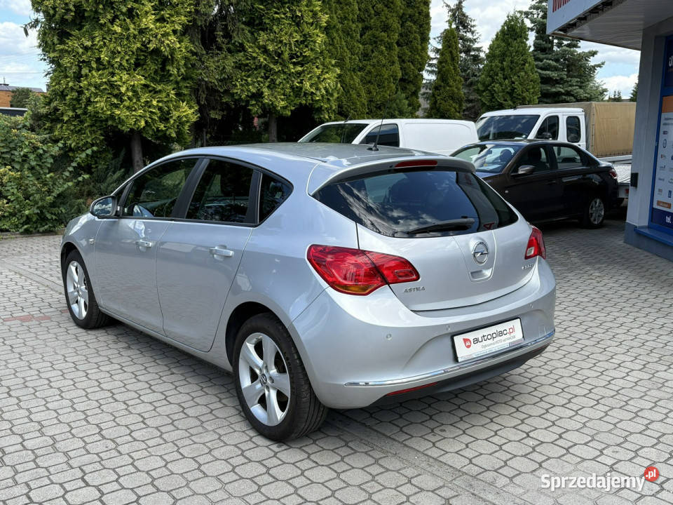 Opel Astra Rezerwacja J 20092019 możliwa zamiana śląskie Tarnowskie Góry