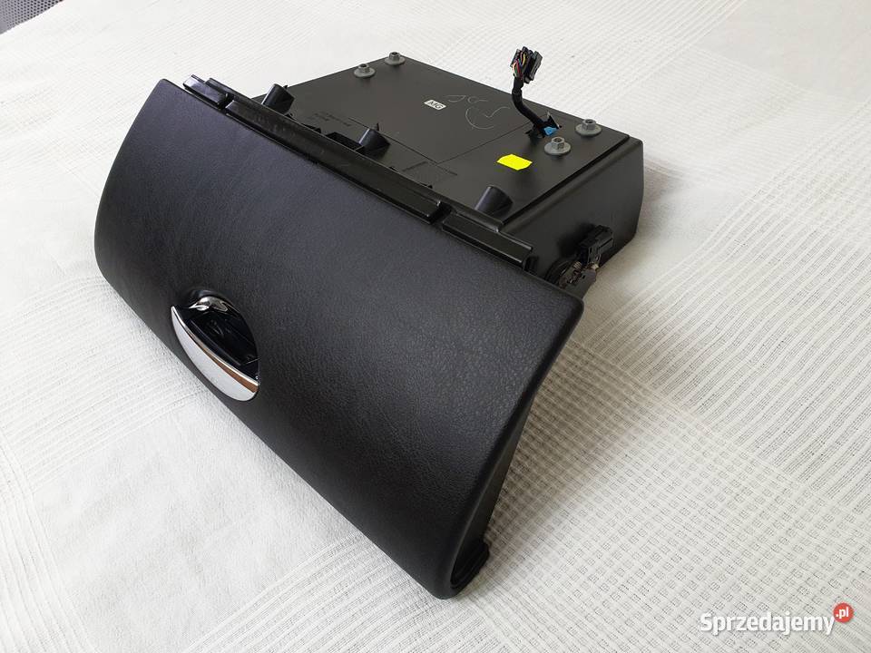 GLOVE BOX ASH GREY SCHOWEK PASAŻERA EUROPEJSKI Poznań