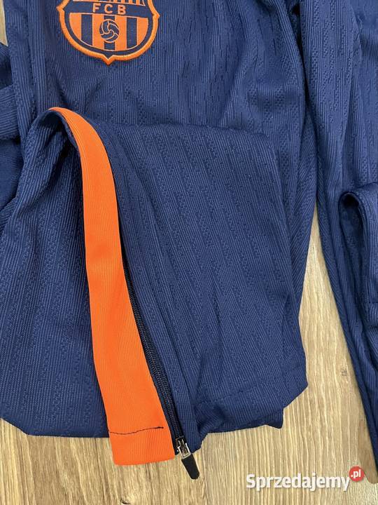 Dres sportowy FC Barcelona Odzież sportowa opolskie Głuchołazy sprzedam