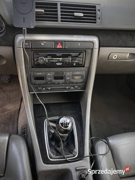 Audi A4B6 18T 2001 gniazdo USB Lublin