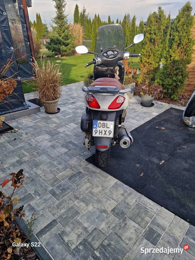 Sprzedam skuter yamaha xmax Leszno
