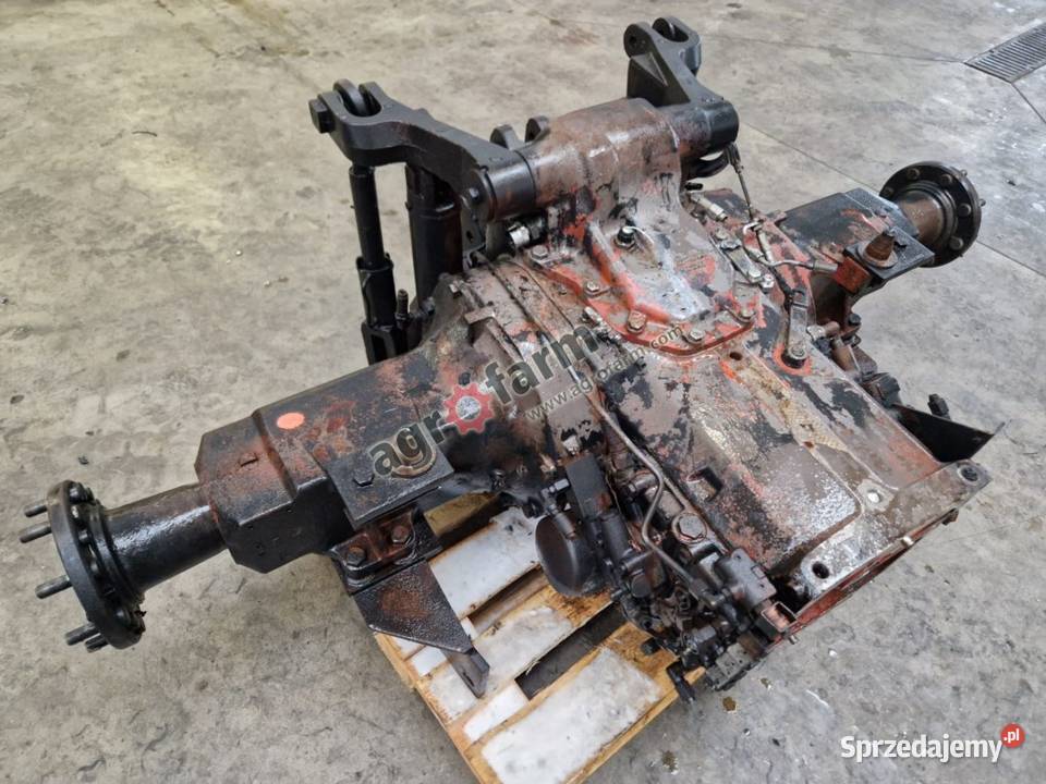 Tylny most Massey Ferguson 6180 Byków