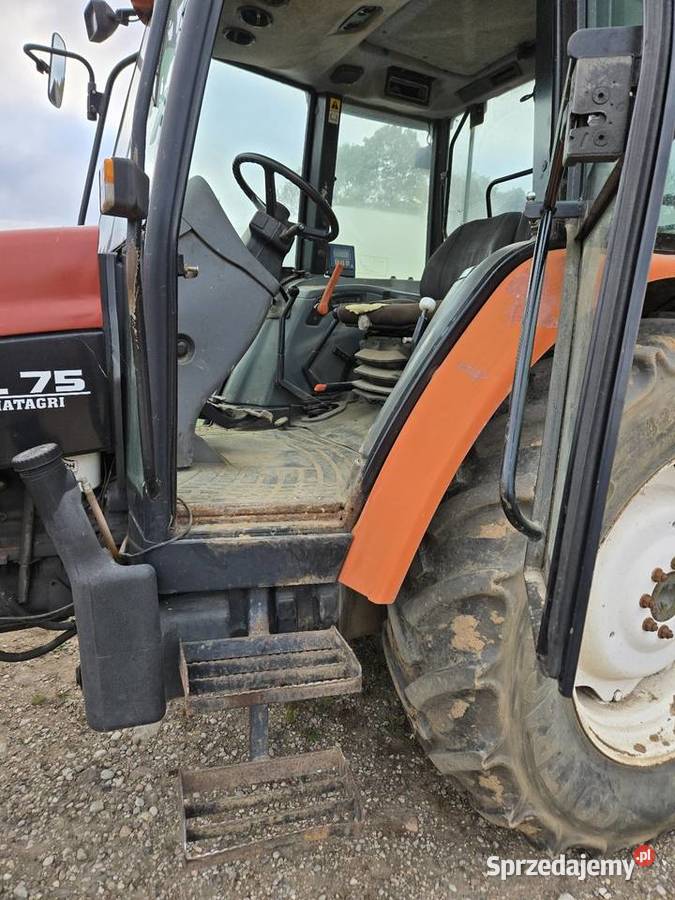 Holland L75 2WD Szołtany