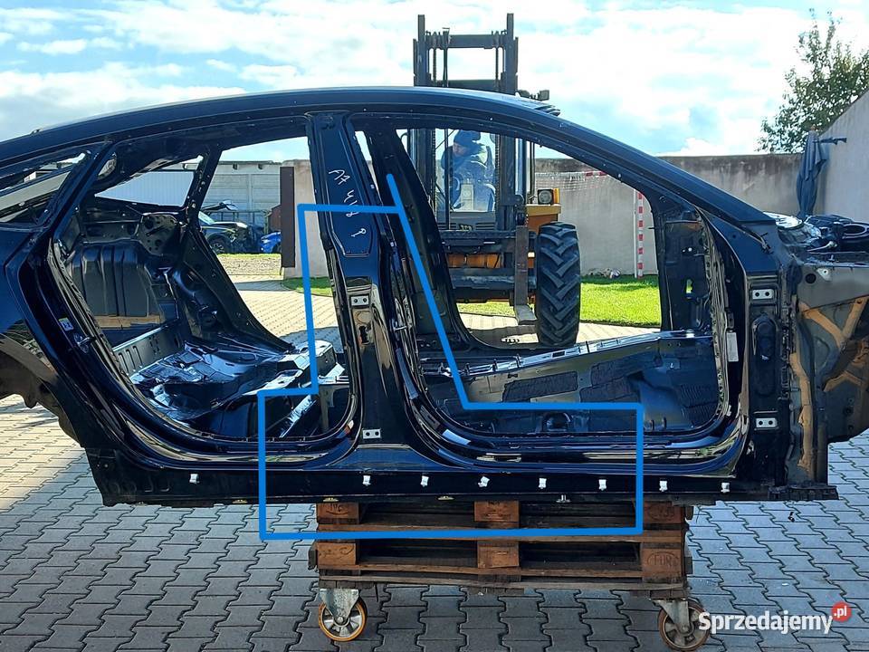 Audi A7 II 4K8 4M0 TFSI SŁUPEK ŚRODKOWY PRAWY