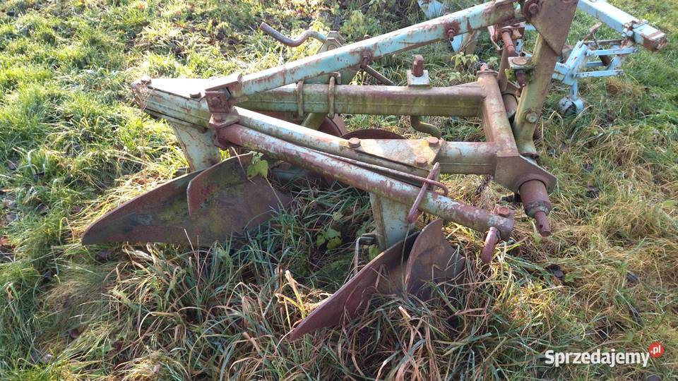 Pług dwu skibowy Unia Grudziądz Kubota Iseki nieuszkodzony Tuliszków