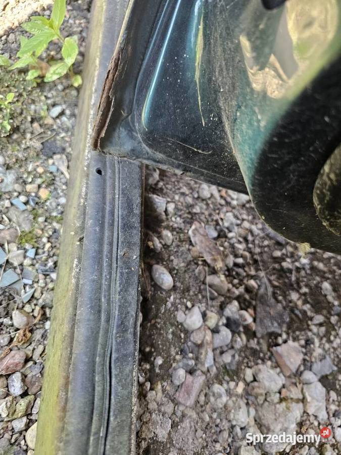 Drzwi Golf 3 prawy tył Polesie