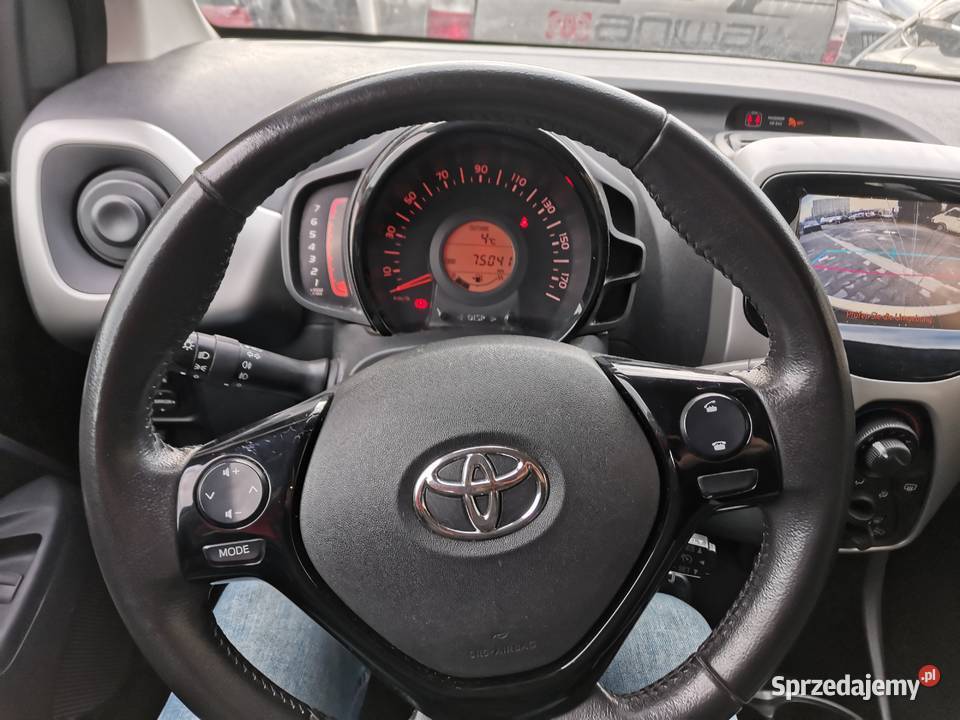 Toyota Aygo z Niemiec z kamerą cofania sprowadzony małopolskie