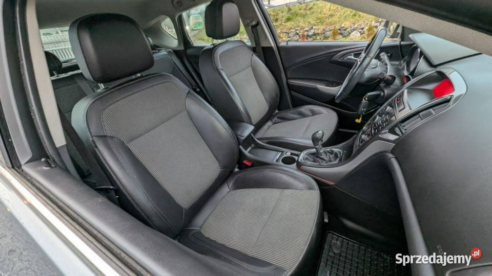 Opel Astra 14 benzyna 140 Cosmo J 20092019