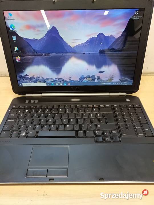 Laptop Dell 15 duża bateria