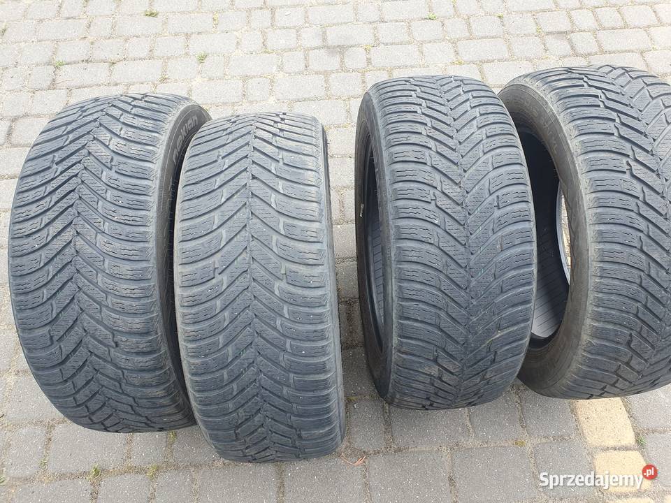 Opony wielosezonowe Nokian 215 55 16 2018 Samochodowe Mrozy
