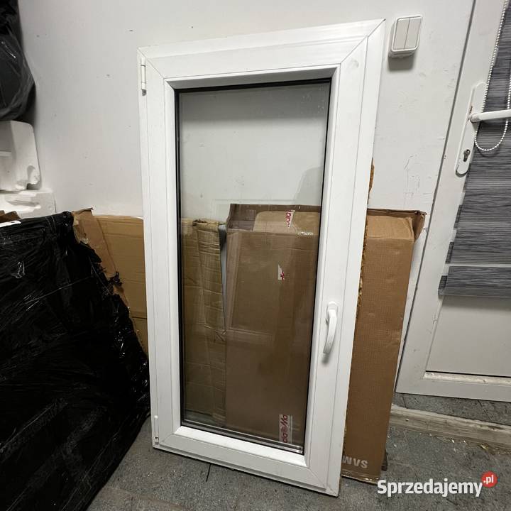 Okno PCV 70x140 Nieznanice