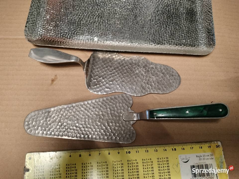 Metalowa tacka i łopatki do ciasta młotkowane zachodniopomorskie Choszczno sprzedam