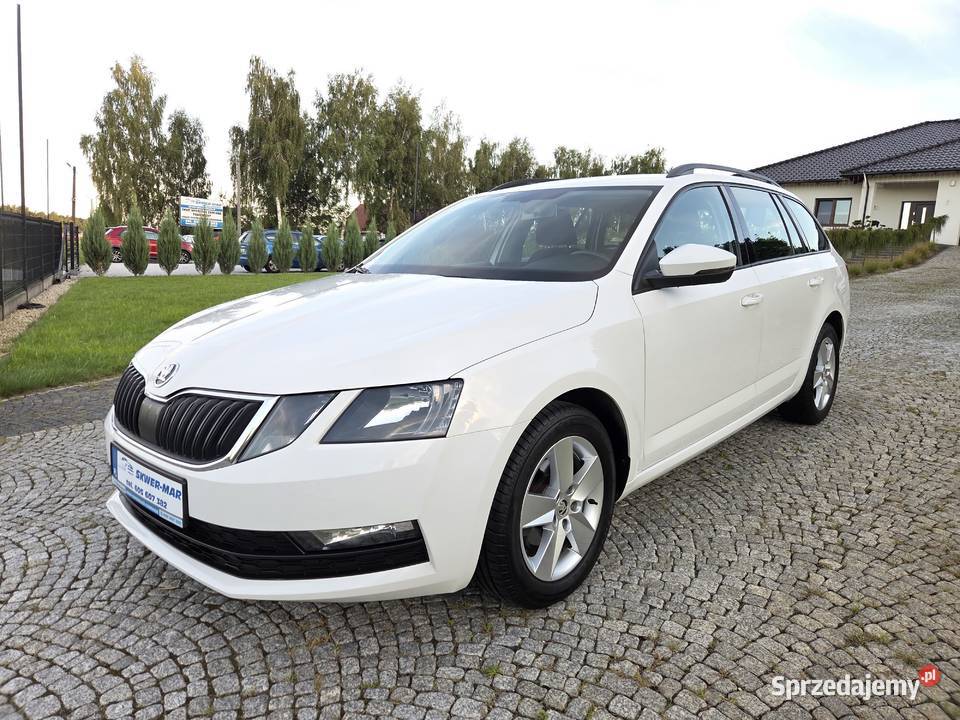 SKODA OCTAVIA III LIFT AMBITION SalonPL 1WŁ 2020 autoalarm Sieradz