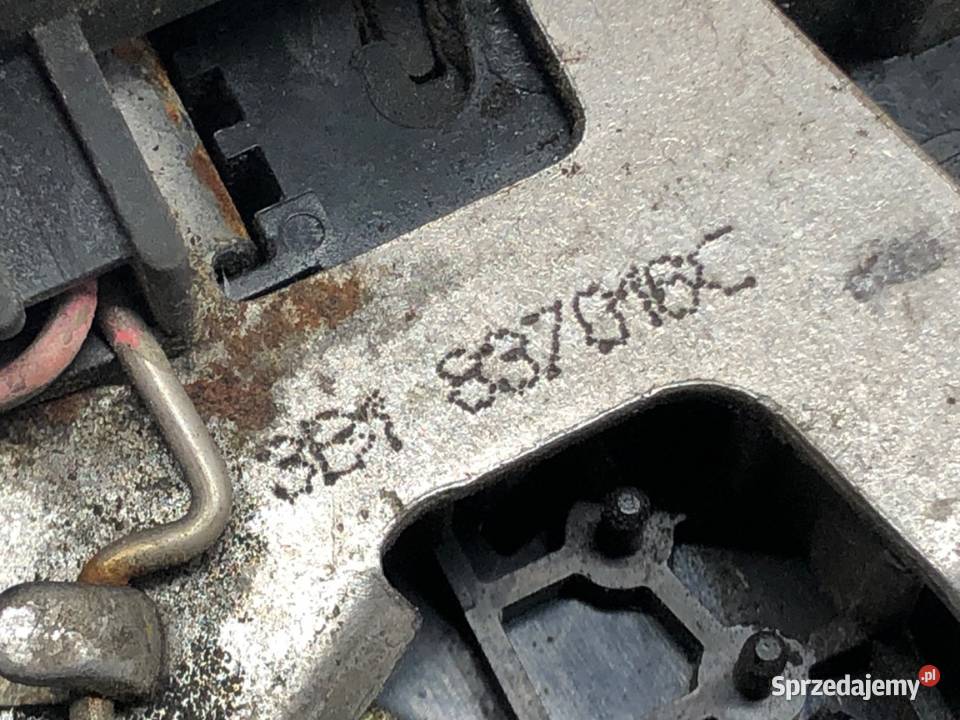 ZAMEK DRZWI PRAWY PRZÓD VW BEETLE Hatchback