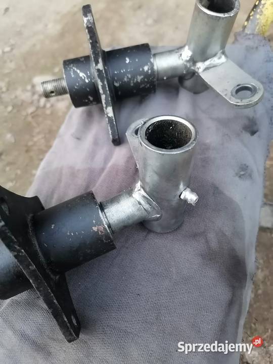 Zwrotnice z piastami Nawojowa