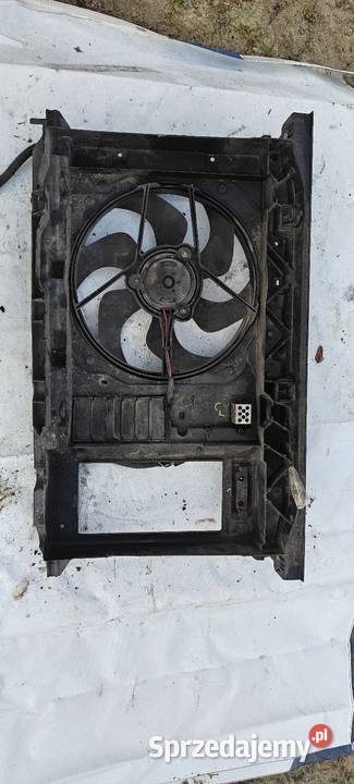 CITROEN BERLINGO II 16 HDI 08r pas przedni Siechnice sprzedam