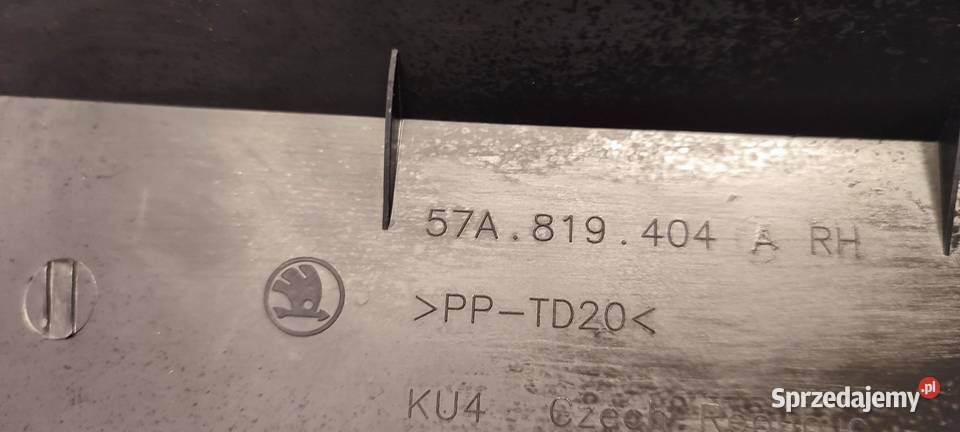 SKODA KAROQ PODSZYBIE PRAWE 57A819404 dolnośląskie sprzedam