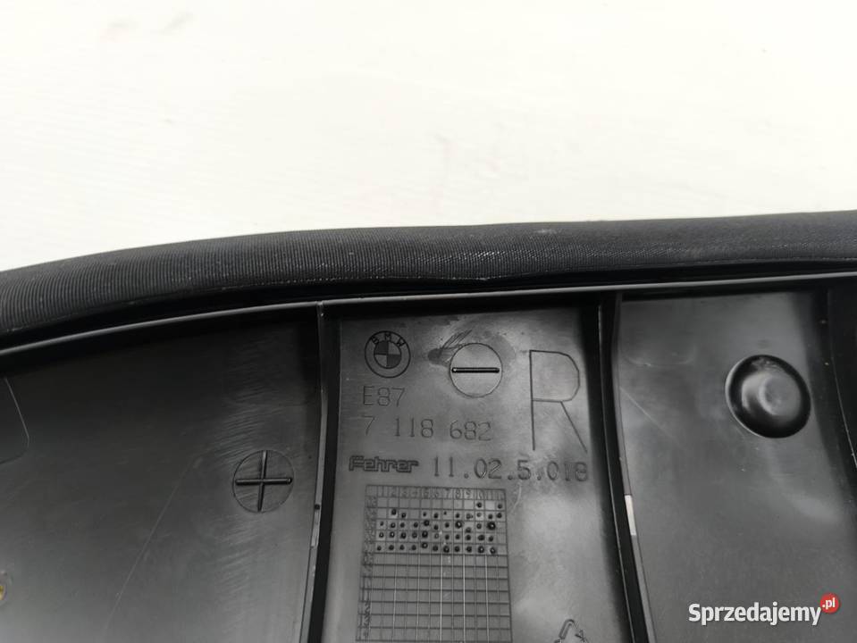 BOCZEK KANAPY PRAWY TYŁ BMW 1 E87 E81 LIFT