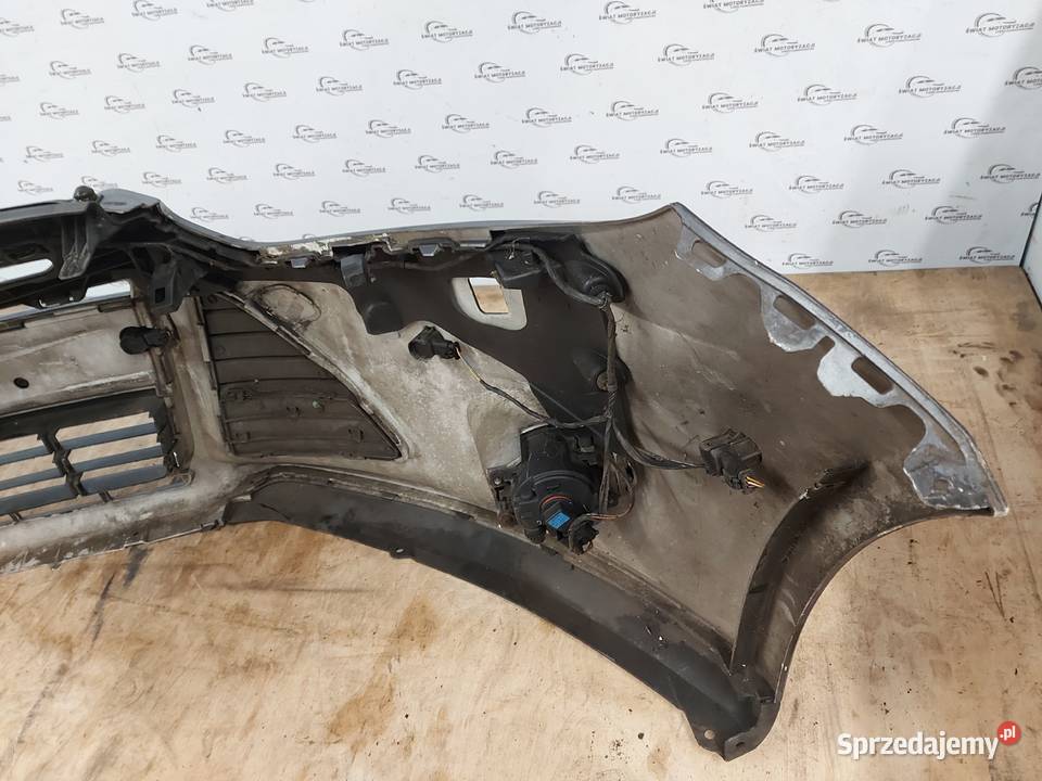 FORD FOCUS MK3 III 12r zderzak przód osobowe Kielce