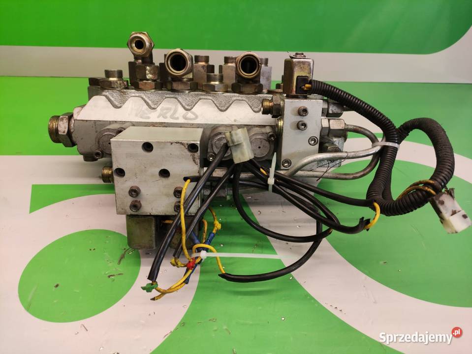 Rozdzielacz hydrauliczny Merlo P3813 Plus Wilkowo
