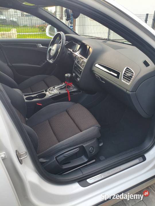 Audi A4 B8 ALLROAD 190KM Skała