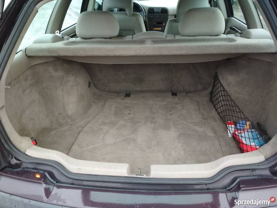 Volvo v40 20t 2002 r CD V40 Sobole