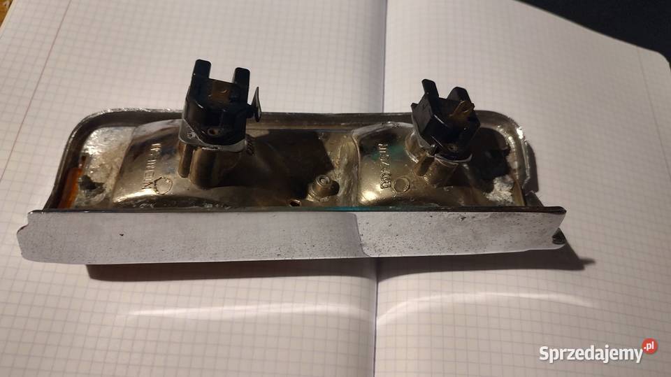 Kierunkowskaz migacz prawy Fiat 125p Tarpan Brzeszcze sprzedam