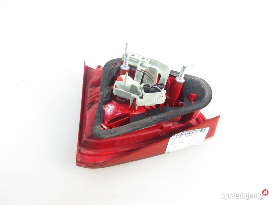 LAMPA PRAWA TYLNA KLAPA AUDI A5 8T0945094 osobowe małopolskie