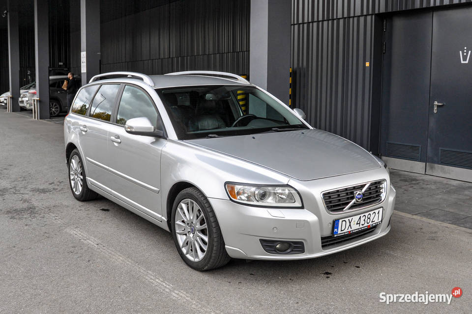 Volvo V50 Lift 20092010 r Skóry Bezwypadkowy 323000km V50 Wrocław sprzedam