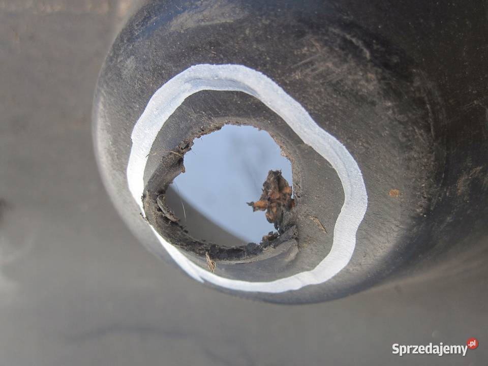 BMW E82 10r nadkole lewe przód 7207649