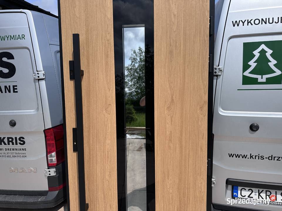 Drzwi zewnętrzne drewniane z antabą na wymiar