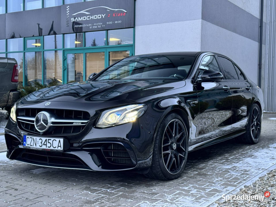 Mercedes E 63 AMG 63S 4 Matic Bezwypadkowy wspomaganie kierownicy Węgrzce