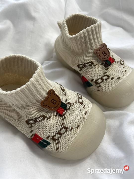 Kapcie niemowlęce 125 nowe antypoślizgowe Rozmiar 12.5 Słupsk