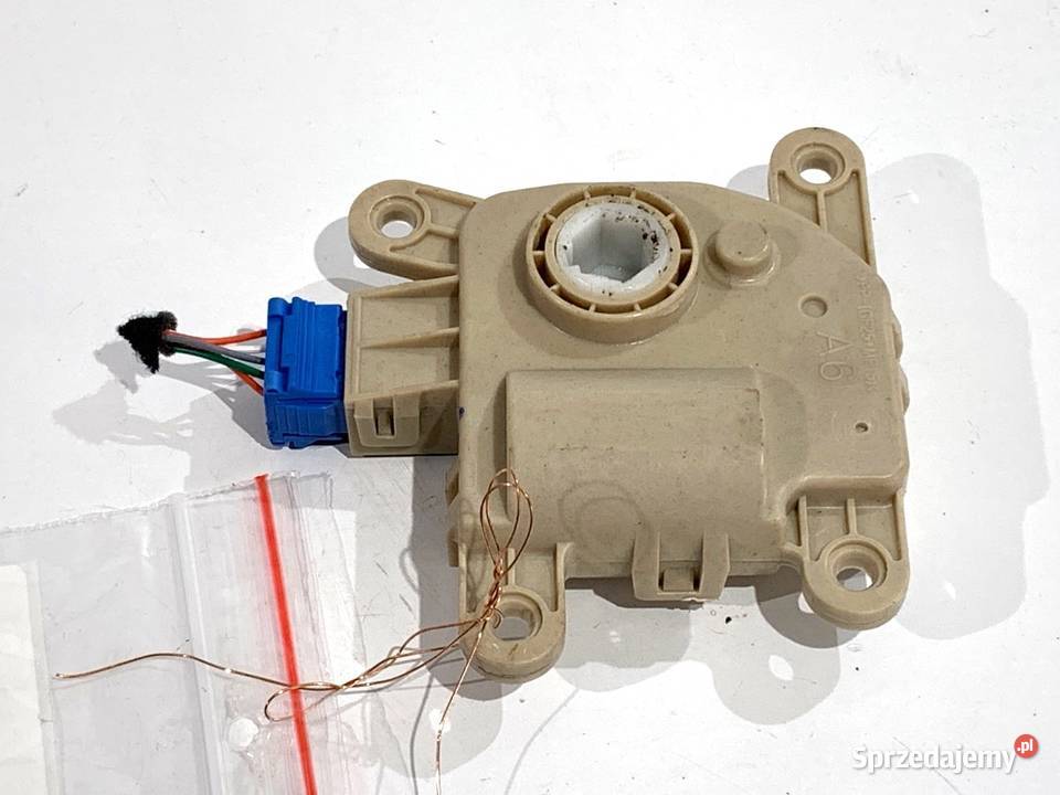 SILNIK NAGRZEWNICY KIA H400730930A NIRO II SG2