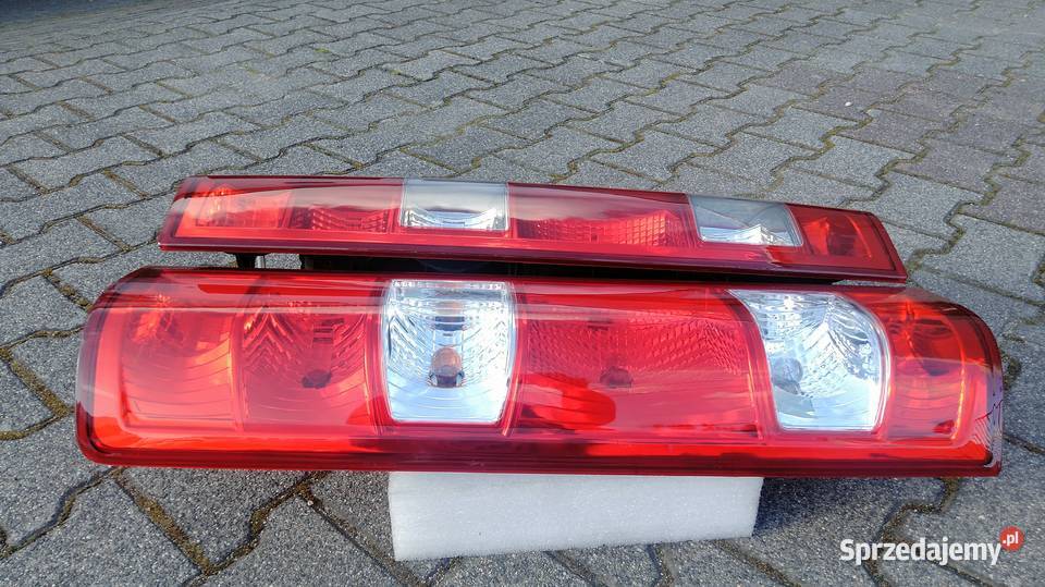 Iveco Daily 2012 lampy tylne dostawcze Bronów